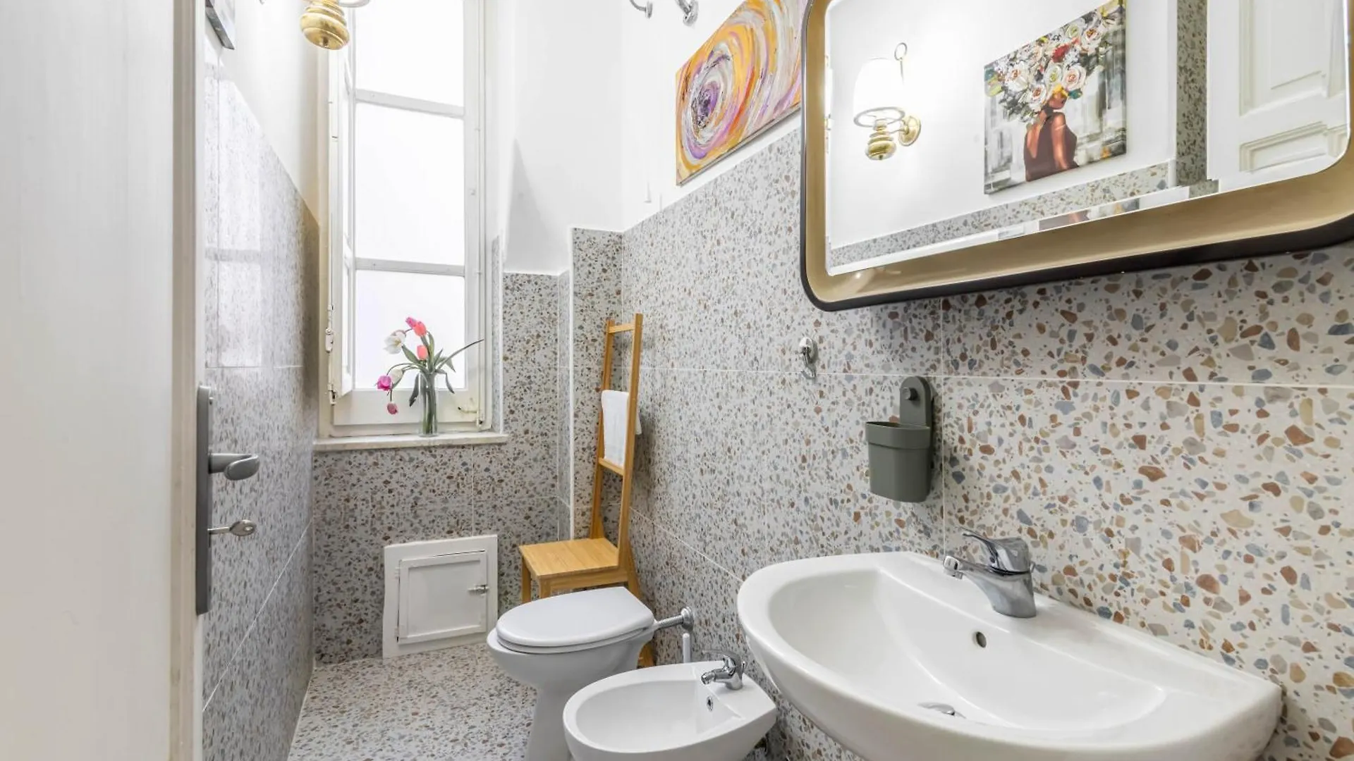 Apartment Near Palermo'S Historic Heart - Apt With Courtyard Italy