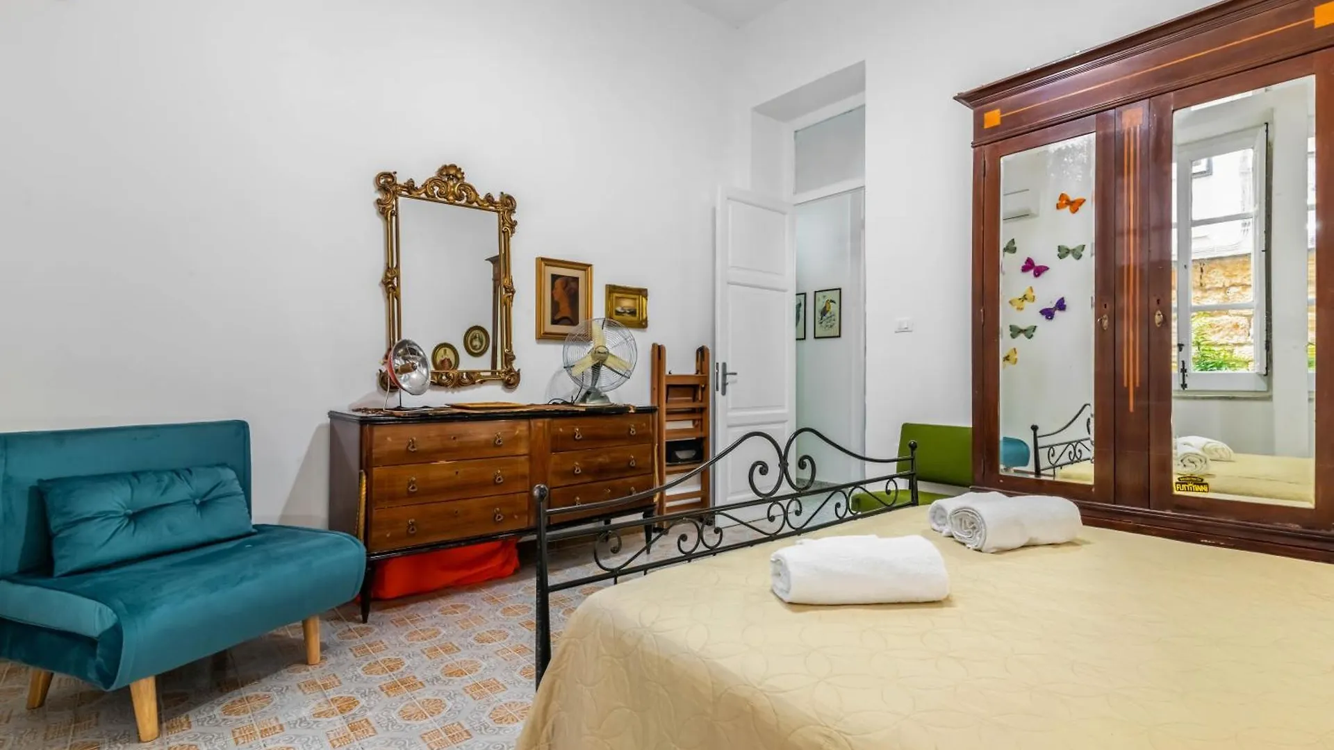 Apartment Near Palermo'S Historic Heart - Apt With Courtyard