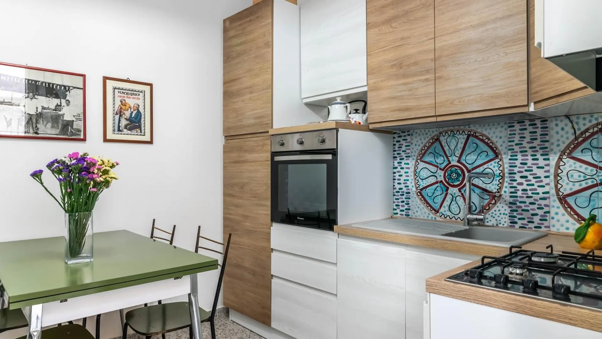 Near Palermo'S Historic Heart - Apt With Courtyard Italy